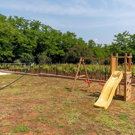 Perlin 度假居 Farini